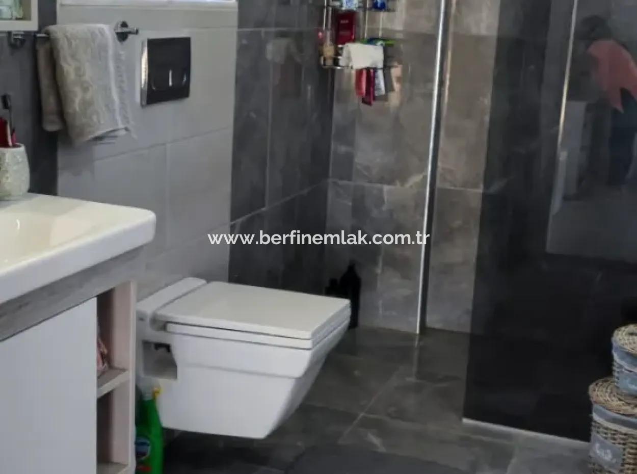 Luxusvilla Zum Verkauf In Yesiltepe