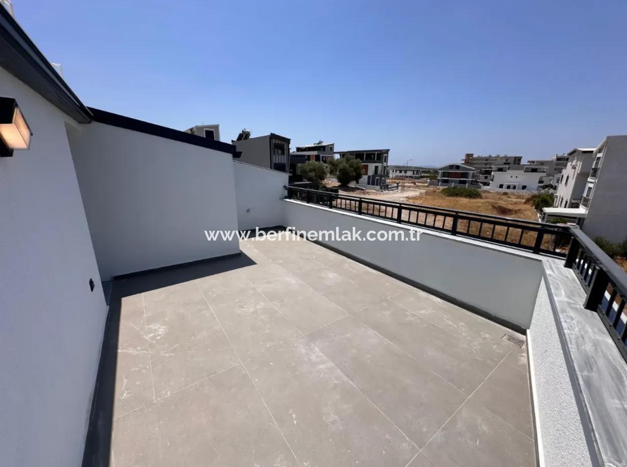 Aydin Hisar Mahallesinde3 1 Möblierte Villa Zu Verkaufen