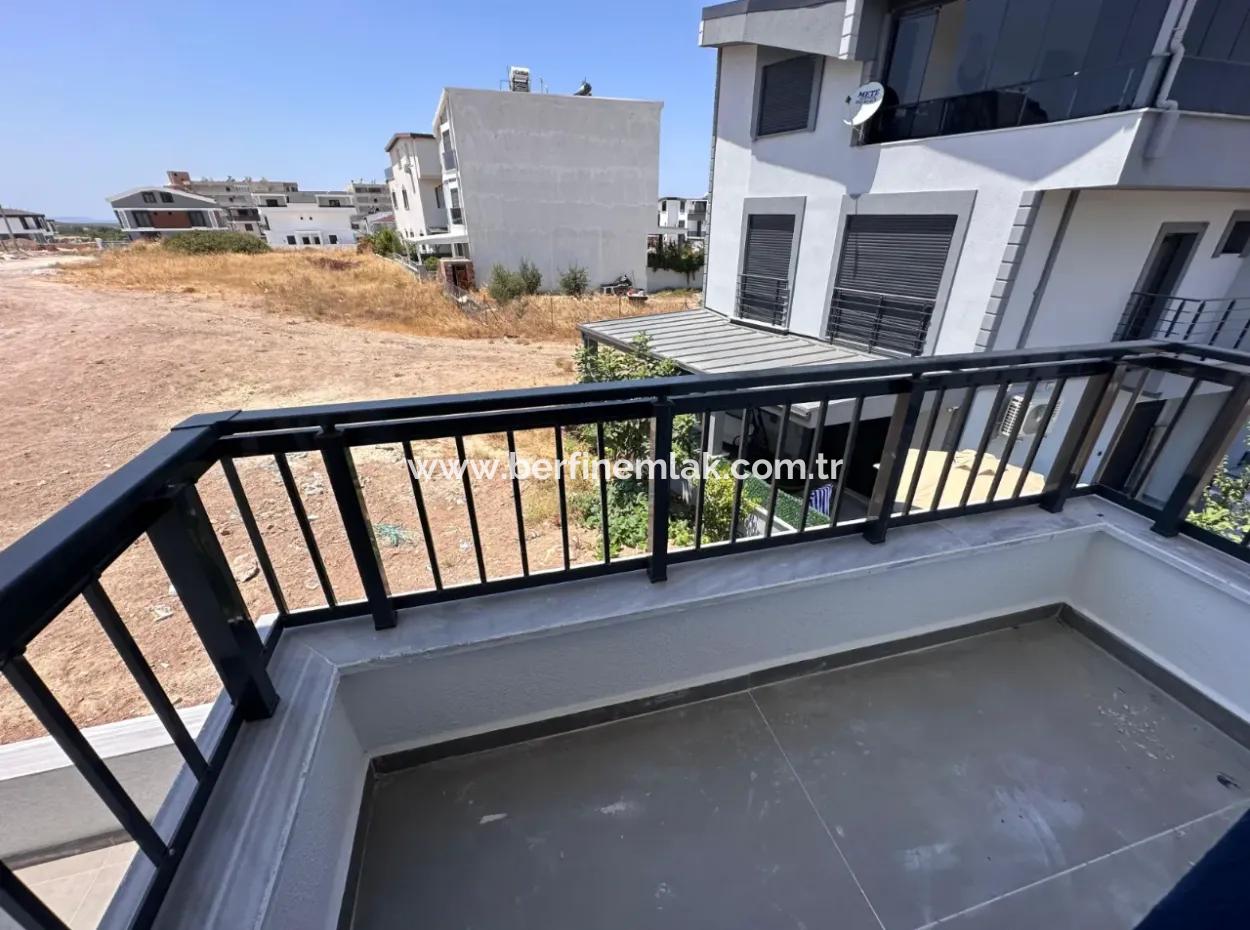 Aydin Hisar Mahallesinde3 1 Möblierte Villa Zu Verkaufen