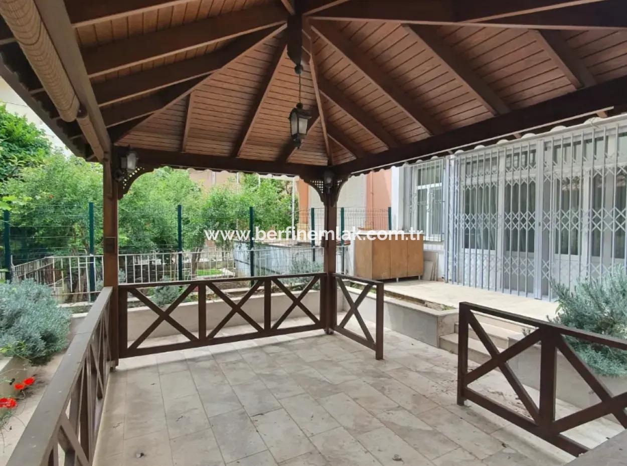 3 1 Villa In Einer Entfernung Von 50 M Vom Aydin Didim Atatürk Boulevard