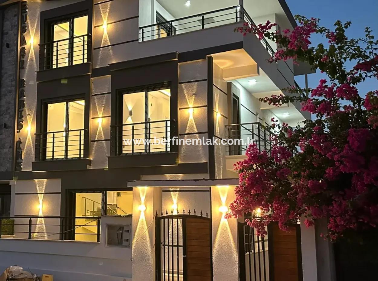 3 1 Frontfassade Villa Mit Pool Im Stadtteil Hisar In Aydin Didimde