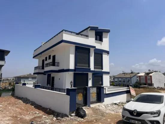 Aydin Hisar Mahallesinde3 1 Möblierte Villa Zu Verkaufen