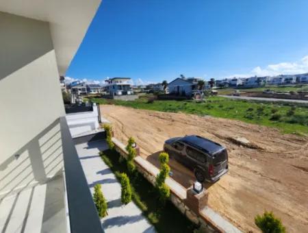 Angrenzend An Nizam In Didim Hisar Nachbarschaft 3 1 Villa