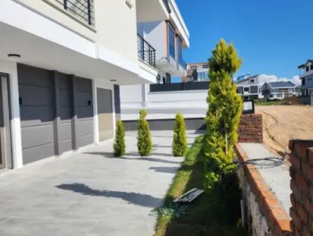 Angrenzend An Nizam In Didim Hisar Nachbarschaft 3 1 Villa