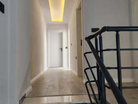 Angrenzend An Nizam In Didim Hisar Nachbarschaft 3 1 Villa