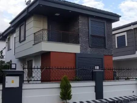 Elegante, Freistehende Villa, Nur Wenige Gehminuten Vom Meer Entfernt In Aydin Didim Çamlikta