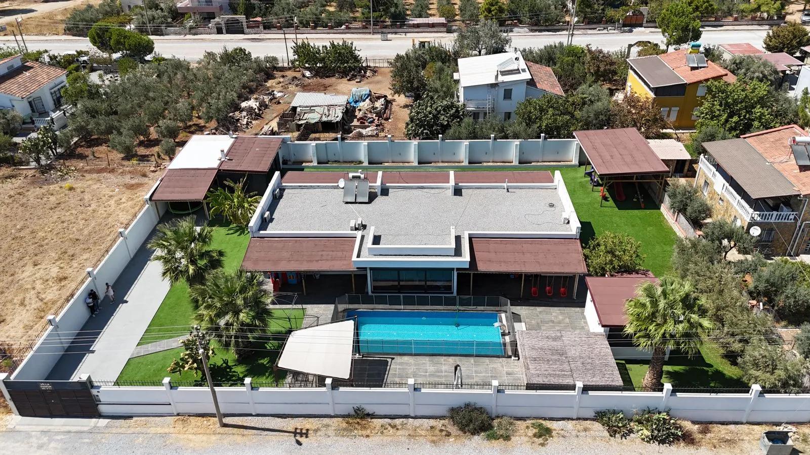 Detached villa Inside a 1400m2 plot In Didim