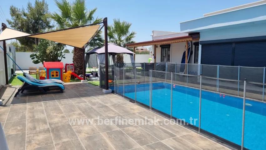 5+2 Bedroom Villa For sale in Ak-yeniköy Nbh. Didim Akyeniköy - 1.400 m²