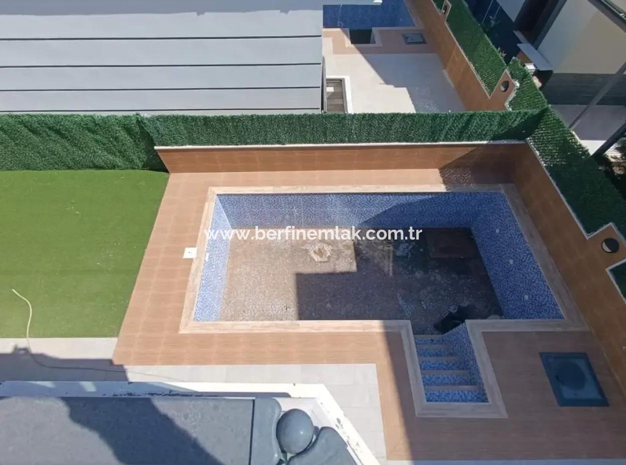 Sea View Villas In Didim Efeler Neighborhood