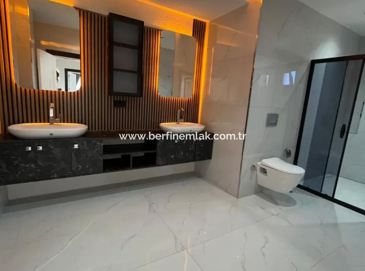 4 1 Fully Detached Villa With Pool In Aydin Didim Efeler Neighborhood