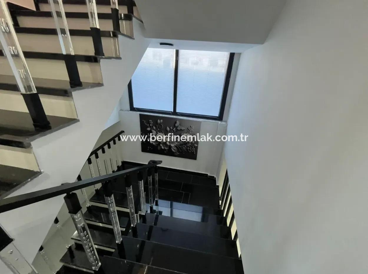 4 1 Fully Detached Villa With Pool In Aydin Didim Efeler Neighborhood