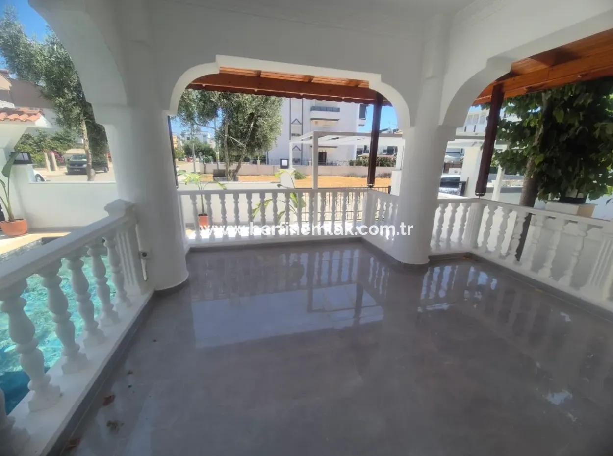 Satılık Lüks Müstakil Villa – Çamlık, Didim