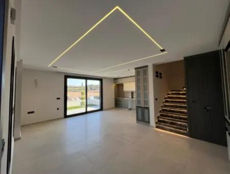 4 1 Villa For Sale In Hisar Neighborhood In Aydin Didimde