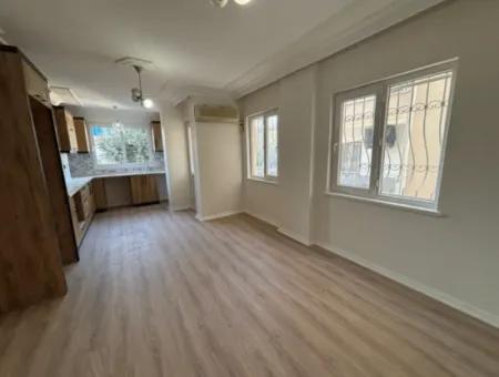 2 1Apartment Within Walking Distance Of The Sea In Didim Altinkum