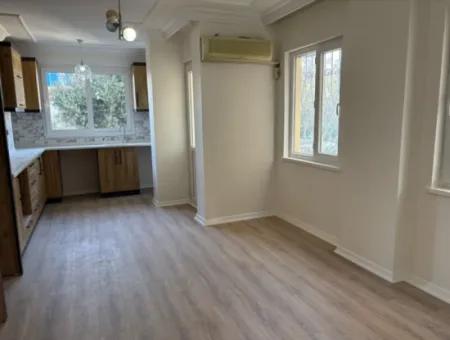 2 1Apartment Within Walking Distance Of The Sea In Didim Altinkum