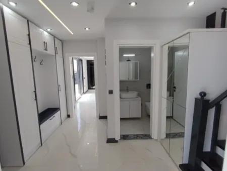 3 1 Villa With Pool In 300M2 Plot In Didim Efeler