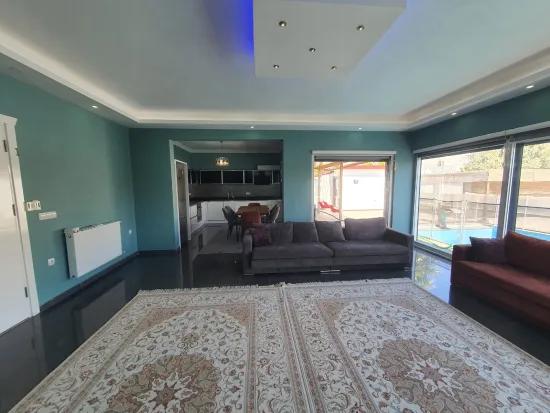 в Didim внутри 1400m2 участка отдельная вилла