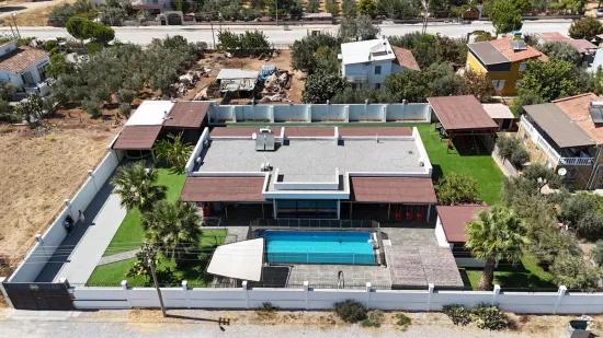 Didim'de 1400m2 Arsa İçerisinde Müstakil Villa