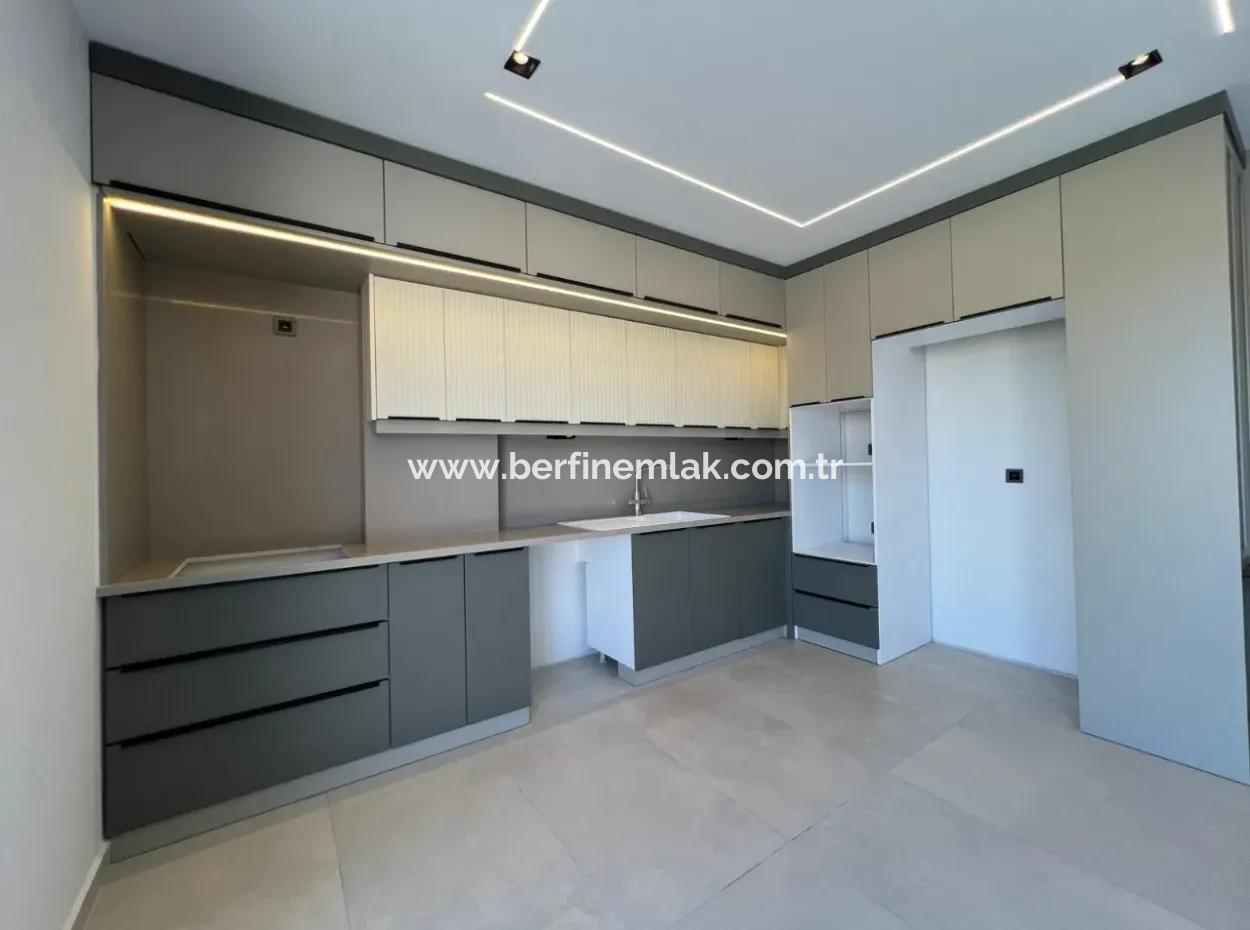 Aydın Didimde Hisar Mahallesinde 4+1 Satılık Villa