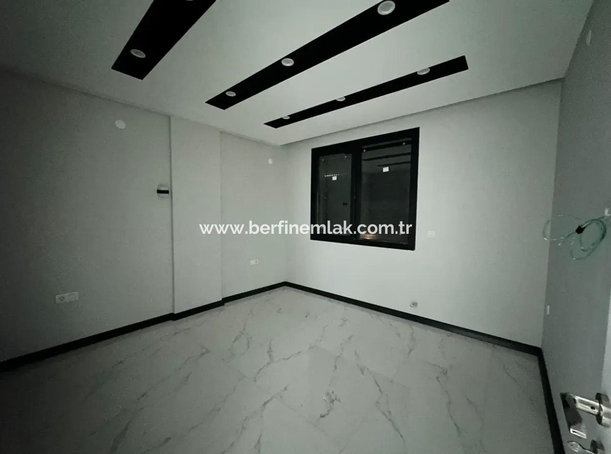 Didim Hisar Mahallesinde 3+1 Merkezi Konumda Satılık Villa