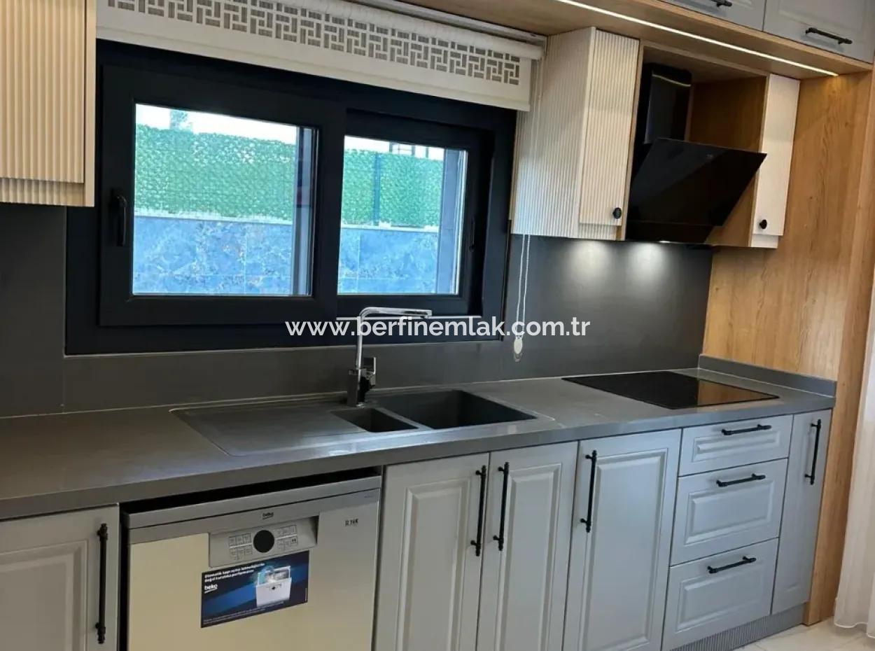 Aydın  Didimde Çamlık Mahallesinde Denize Yakın Müstakil Havuzlu Villa