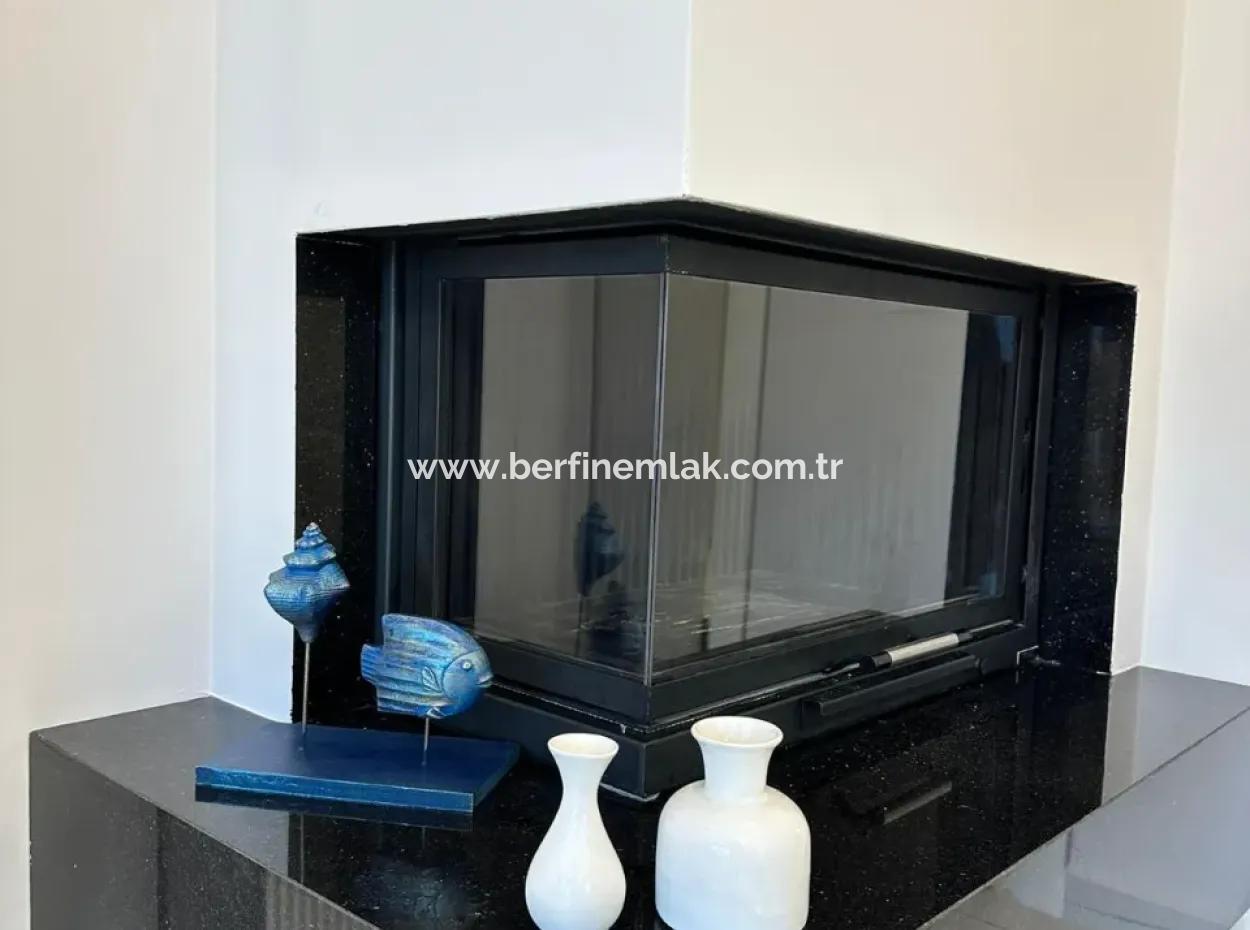 Aydın  Didimde Çamlık Mahallesinde Denize Yakın Müstakil Havuzlu Villa