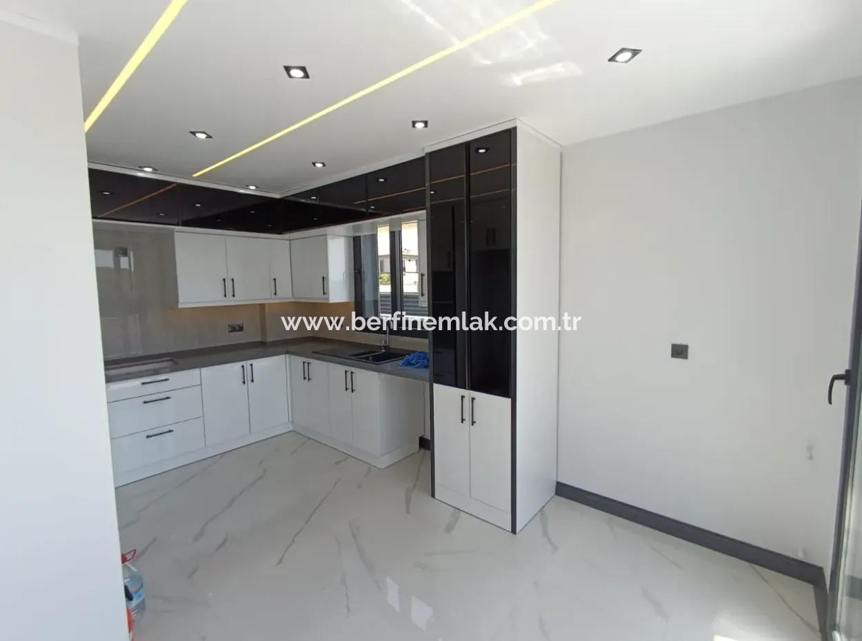 Didim Efelerde 300M2 Arsa İçinde  3+1 Havuzlu Villla