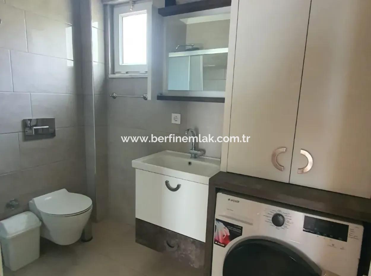 Aydın Didim  Atatürk Bulvarına 50 M  Uzaklıkta 3+1 Villa