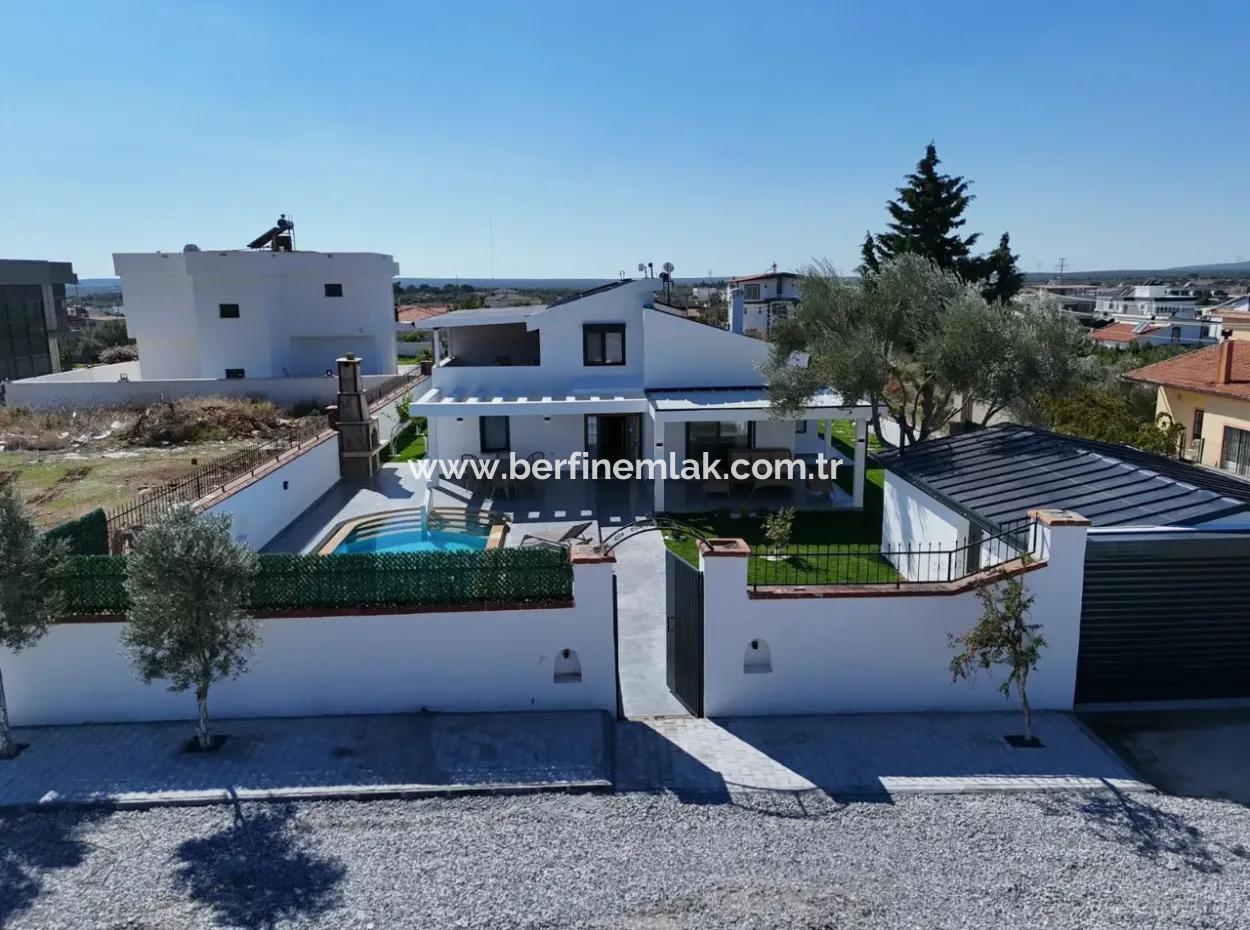 Didim''de Müstakil Havuzlu Bahçeli Villa