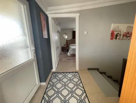 Didim Merkizi Konumda  Full Eşyalı   4+1  Ayrı Mutfak  Dubleks Daire