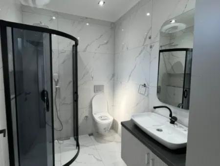 Didim Hısar Mahallesinde   Satılık  Tam Müstakil   4+1  Villa