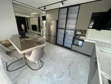 Didim Hısar Mahallesinde   Satılık  Tam Müstakil   4+1  Villa