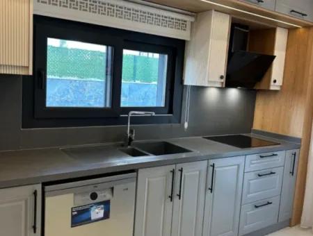 Aydın Didim Çamlıkta Denize Yürüme Mesafesinde Akıllı Tam Müstakil Villa