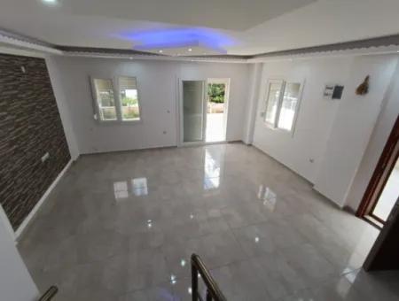 Didim Merkezi Konumda Bitişik Nizam  3+1  Villa