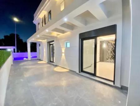 Aydın Didim Altınkum  Plajına Yakın 3+1 Villa