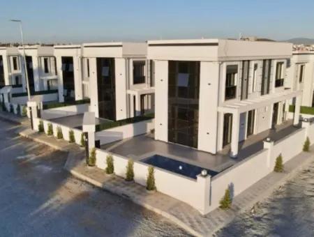 Aydın Didim Altınkum  Plajına Yakın 3+1 Villa