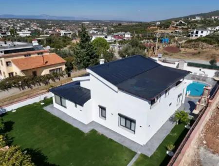 Didim''de Müstakil Havuzlu Bahçeli Villa