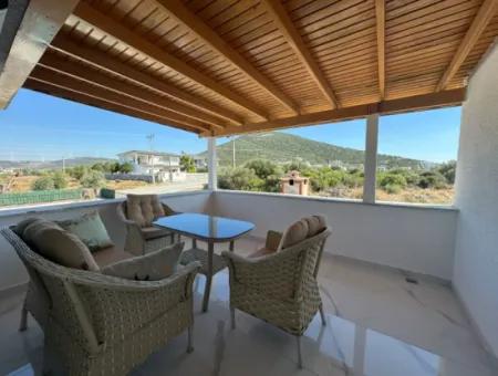 Didim''de Müstakil Havuzlu Bahçeli Villa